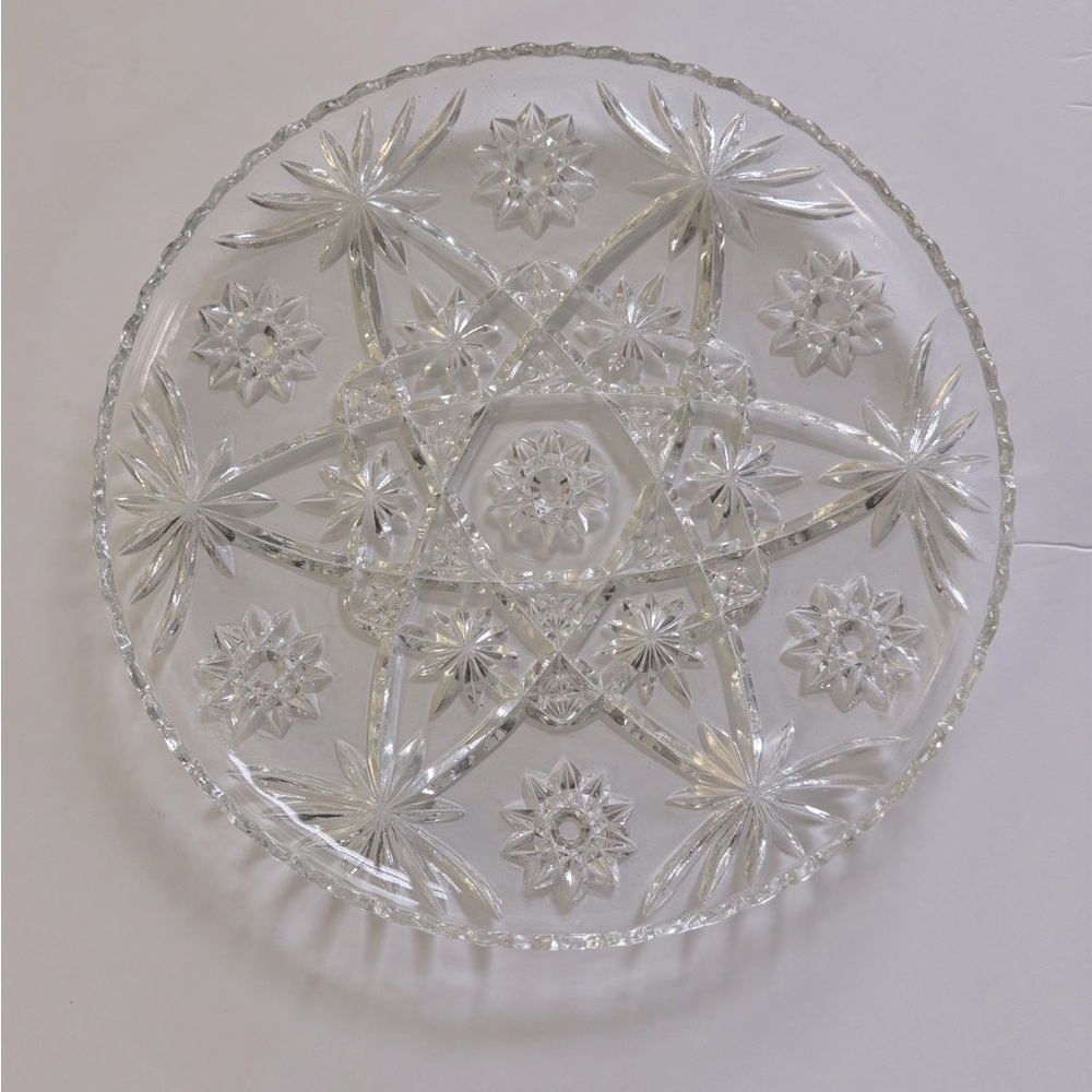 💕 Vintage Mid-Century Modern Pressed Glass Star of David Pattern Serving Platter